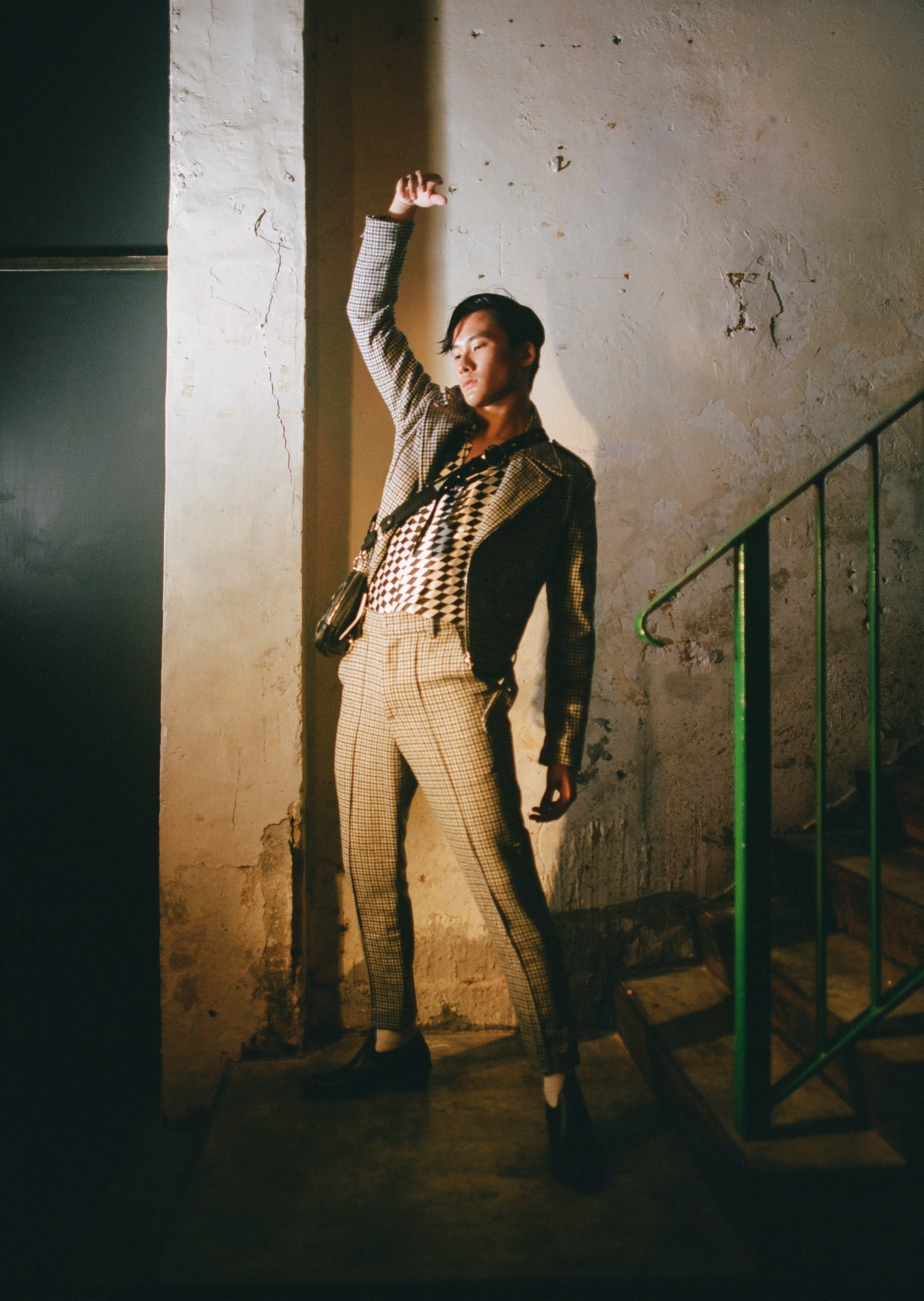 Xander Zhou Shanghai Fall 2024 Collection | Vogue XANDER ZHOU far