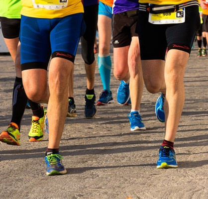 article image - people running