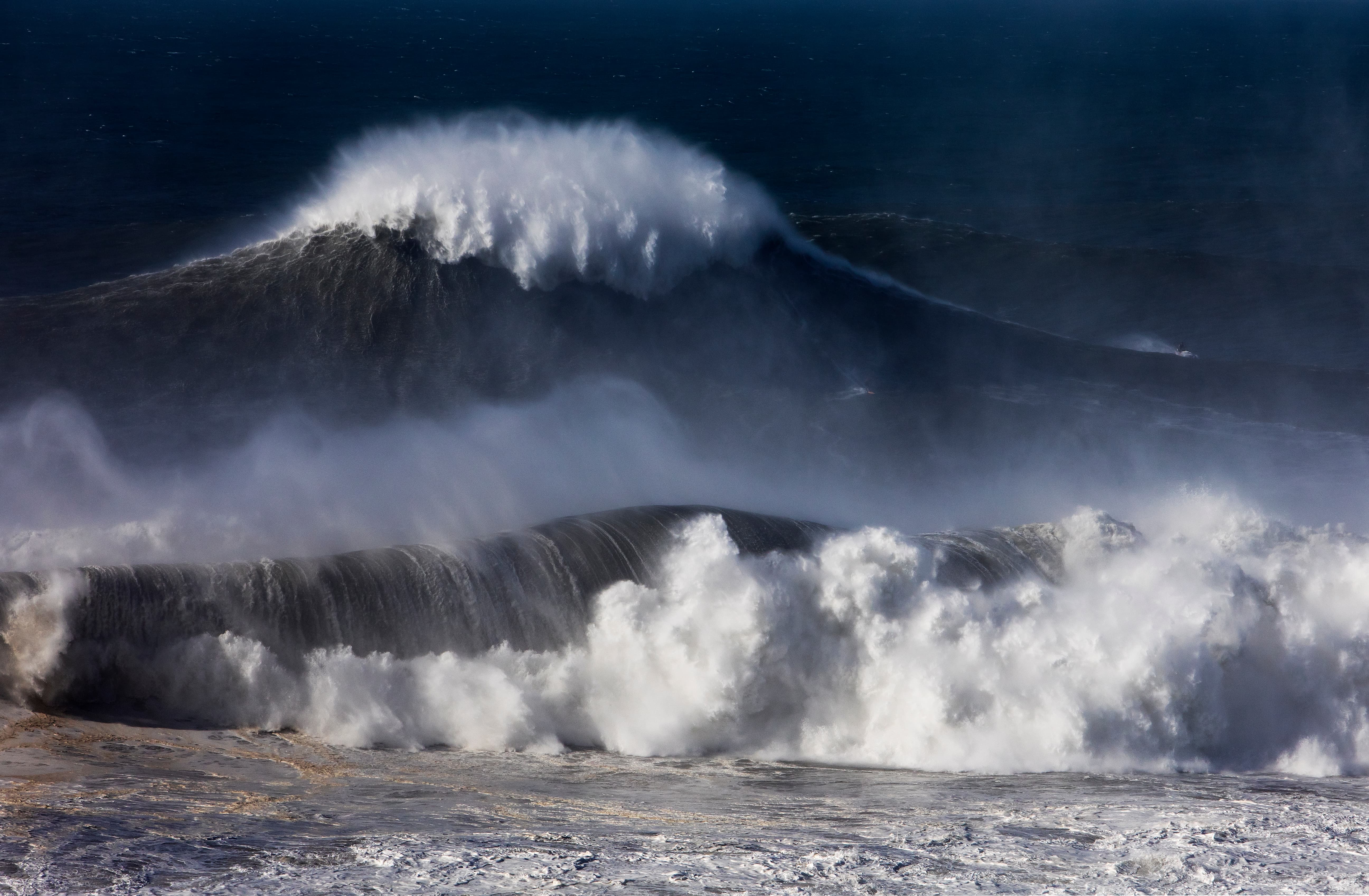 INT Sergio Cosme Meet the heroic guardian angel of Nazaré