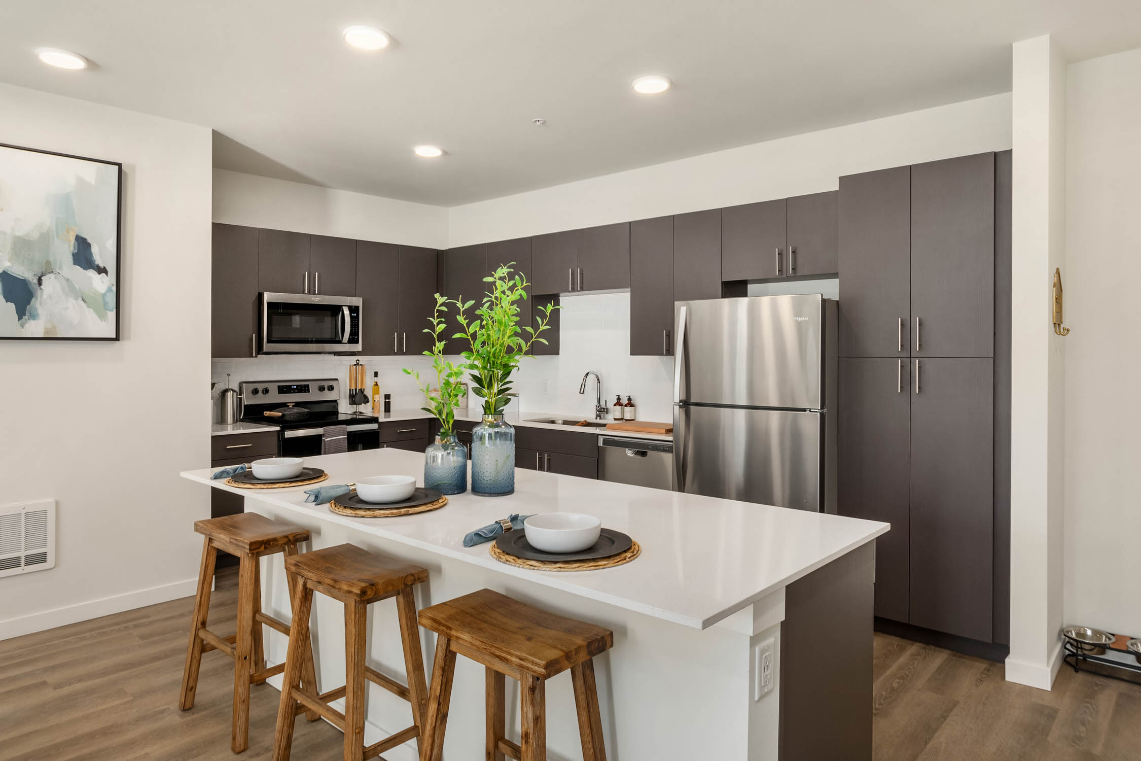 Ascend Rainier Ridge Bella Vista