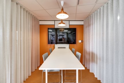 Reamenagement Bureaux En Site Occupe Cbre Design Project