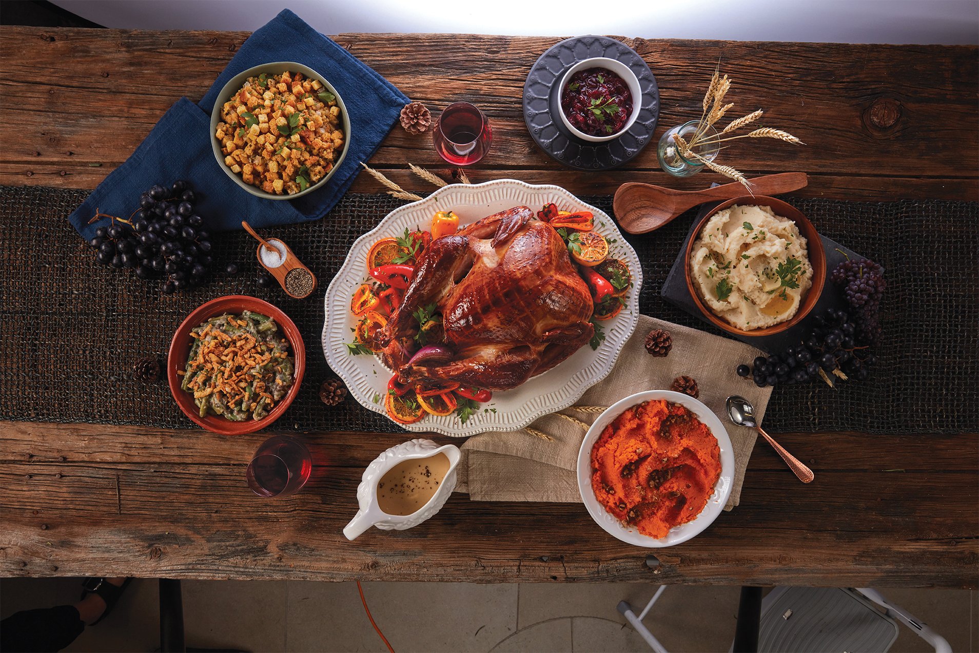 Thanksgiving Family Meals To-Go