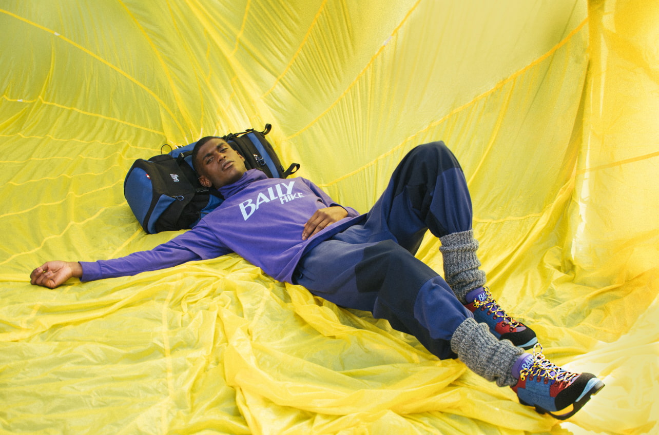 bally-mobile-img-07-at-2x.jpg?