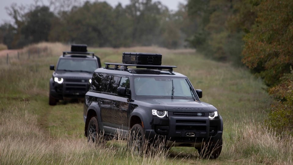 新品未開封Land Rover Epic New Defender new-l66325gl-303103289-025-130